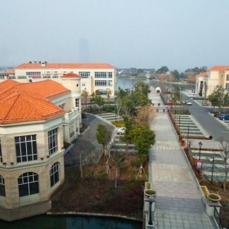 Suisse Place Hotel Suzhou  Exterior photo